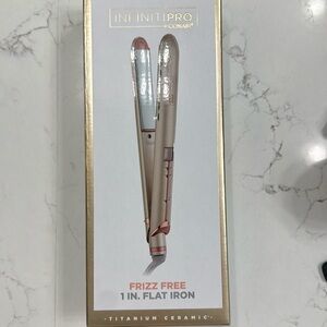 InfinitI PRO CONAIR FRIZZ FREE 1 inch FLAT IRON NWT